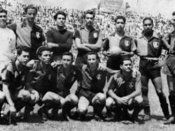 SUBCAMPEÓN. A un punto se quedó el Atlas en la temporada 1948-1949 de conseguir su primer título del máximo circuito, toda vez que León le superó en dicha temporada. Los rojinegros hicieron 38 puntos, por 39 de los guanajuatenses. EL INFORMADOR/ARCHIVO