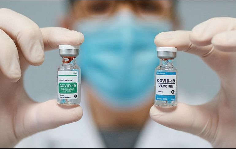 Una serie de ensayos clínicos en diversas partes del mundo investigan los efectos de combinar diferentes vacunas contra el coronavirus. GETTY IMAGES