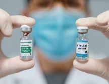 Una serie de ensayos clínicos en diversas partes del mundo investigan los efectos de combinar diferentes vacunas contra el coronavirus. GETTY IMAGES