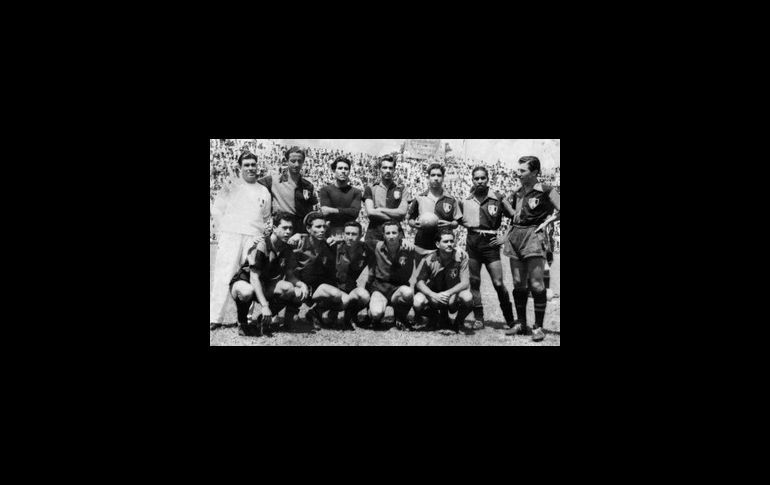 SUBCAMPEÓN. A un punto se quedó el Atlas en la temporada 1948-1949 de conseguir su primer título del máximo circuito, toda vez que León le superó en dicha temporada. Los rojinegros hicieron 38 puntos, por 39 de los guanajuatenses. EL INFORMADOR/ARCHIVO