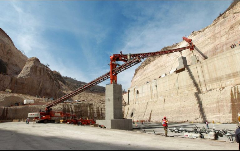 A corto plazo se impulsan obras entre las presas El Salto, La Red y Calderón para que aporten más agua a la ciudad y así se garantice su llegada a la zona norte de la metrópoli. EL INFORMADOR/Archivo