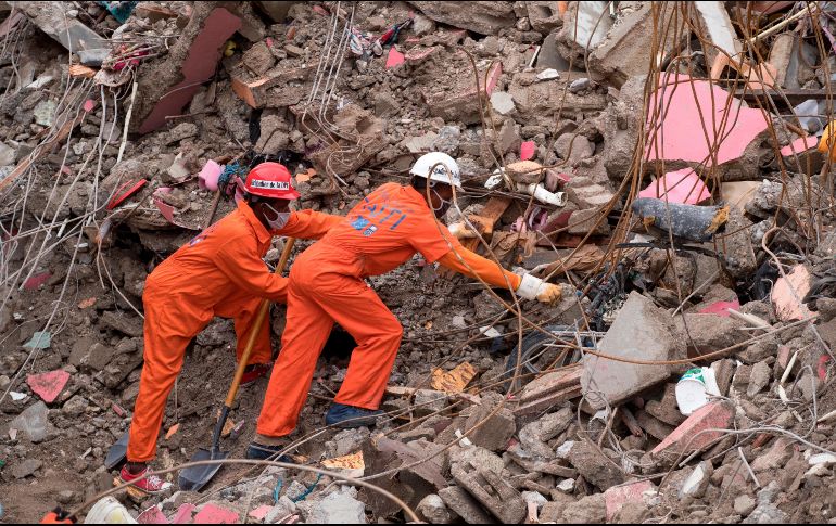 Después de la construcción de refugios provisionales las inundaciones invadieron a Haití. EFE/ O. Barría