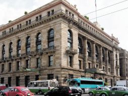 AMLO hace estas declaraciones luego de que el Banxico elevará el tipo de interés al 4.5%, lo que representa el segundo aumento consecutivo de 25 puntos básicos del objetivo. SUN / ARCHIVO