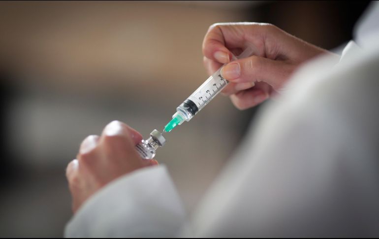 Biden delineará sus planes para frenar al avance de la variante delta en el país y su estrategia de administrar una tercera dosis. EFE / ARCHIVO