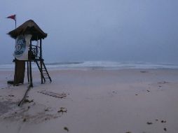 Habrá lluvias intensas en Quintana Roo, Campeche y Yucatán, y lluvias muy fuertes en Tabasco, además de vientos sostenidos de 130 kilómetros por hora con rachas de 155 kilómetros por hora. AFP / E.Ruiz