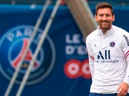 El técnico Mauricio Pochettino se mostró evasivo sobre la posibilidad que el astro argentino tenga sus primeros minutos en la liga francesa el viernes contra el Brest. EFE / C. Petit Tesson