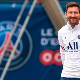 ¿Cuándo debuta Messi en el PSG?