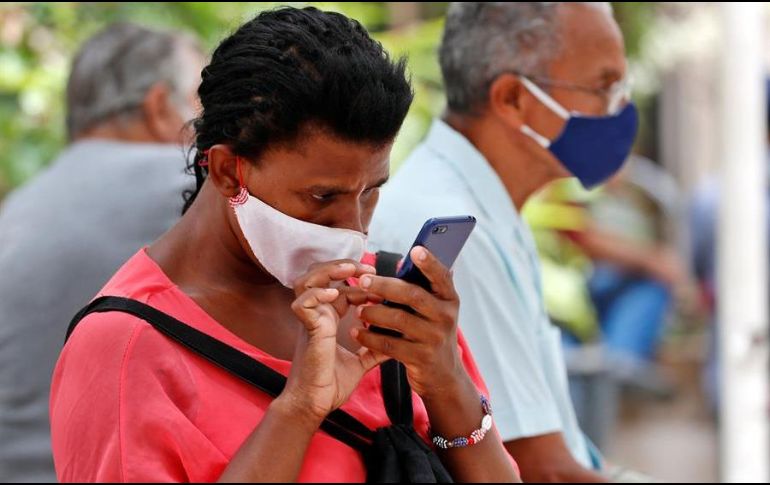 Las sanciones contemplan congelar cualquier propiedad en EU; asimismo, prohíben cualquier transacción a través del sistema financiero estadounidense. EFE/E. Mastrascusa