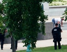 Floyd Ray Roseberry amenazó con detonar otras cuatro bombas previamente colocadas. AP/ A. Brandon