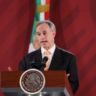 López-Gatell rechaza que se vaya a imponer vacunación en menores