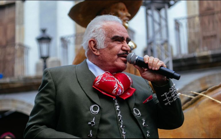 Vicente Fernández llegó hace un par de semanas a un hospital privado de la ciudad de Guadalajara. EL INFORMADOR / ARCHIVO