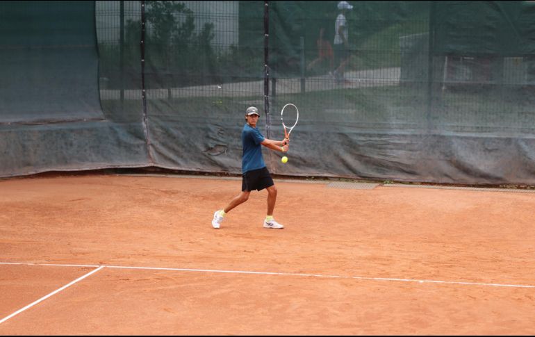 SIGUE. Rodrigo Pacheco logró el ansiado pase para pelear por el título luego de haber derrotado a su compatriota Luis Carlos Álvarez con parciales de 6-3 y 6-1. ESPECIAL