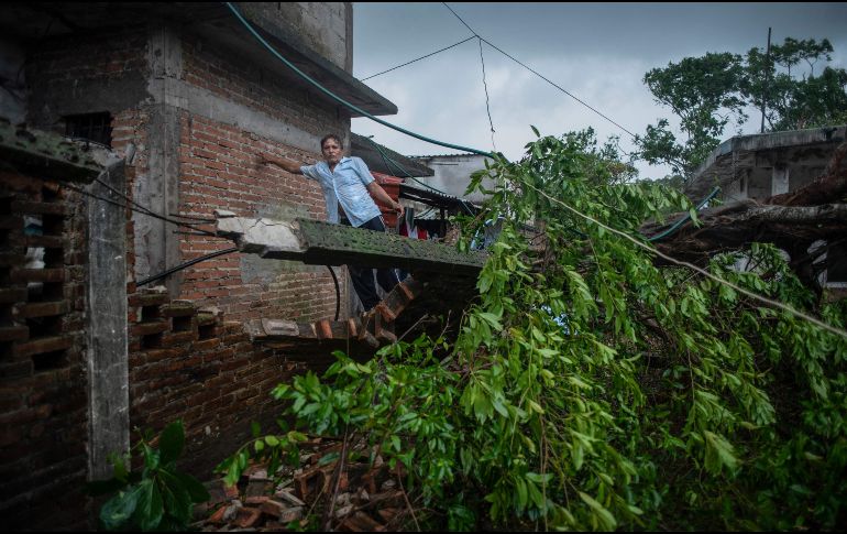 Habitantes de los municipios de Poza Rica, Papantla, Tihuatlán, Coatzintla, entre otros, reportan impactos de ráfagas de viento que hacen vibrar sus viviendas. AFP / V. Razo
