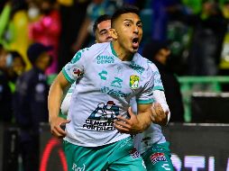 Ángel Mena marcó el del empate por la vía penal en el último minuto del partido. IMAGO7