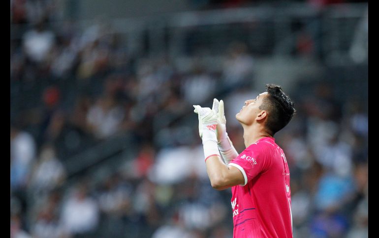 REVOLUCIÓN. Vucetich le movió a su once inicial. Cambió 6 hombres con respecto al partido ante León, incluido Raúl Gudiño quien tomó la responsabilidad del arco tapatío. IMAGO7