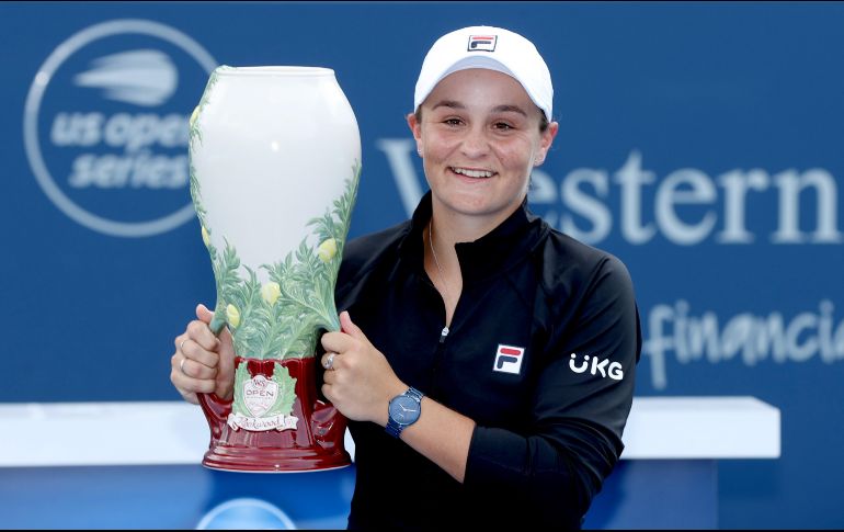IMBATIBLE. Asleigh Barty no perdió un set en su camino al título, dejando fuera a oponentes de máximo nivel en el camino, incluidas la campeona defensora, la bielorrusa Victoria Azarenka, y la ganadora de Roland Garros de este año Barbora Krejcikova. AFP/M. STOCKMAN