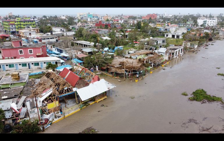 Imagen tomada con un dron en Tecolutla, luego del paso de 