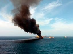 Se trasladará un generador de energía eléctrica de otra instalación a la Plataforma E-Ku A2 del Centro de Proceso Ku-A para que los pozos vuelvan a operar. EFE/Tribuna de Campeche