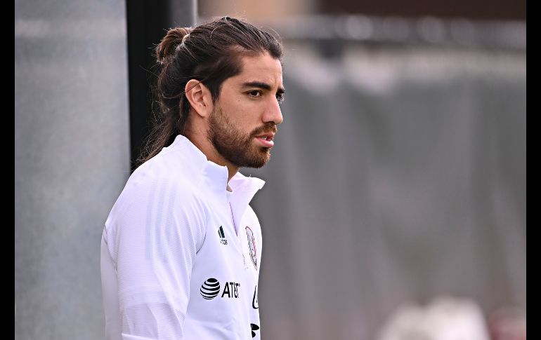 Pizarro salió de Chivas para jugar con Monterrey en el Apertura 2018, y a pesar de que sólo estuvo en el cuadro rojiblanco por tres torneos, los aficionados del Guadalajara no han podido olvidarlo. IMAGO7