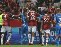 La fiscalía de Niza abrió varias investigaciones y detuvo a un hombre sospechoso de golpear a un futbolista del Marsella. AFP/V. HACHE