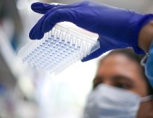 Se reportaron mil 812 casos nuevos confirmados del virus. EFE/A. COELHO