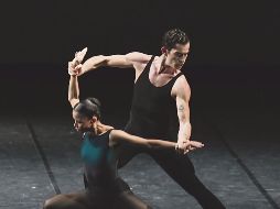 Ballet metropolitano de guadalajara. “About the line” es una obra creada por el coreógrafo Noé Valdés. Cortesía