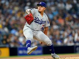 Julio Urías admitió un hit en cinco innings en blanco a su regreso de la lista de lesionados. AP / G. Bull