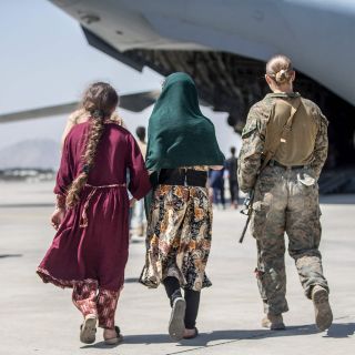 ¿Por qué EU debe sacar a sus tropas de Afganistán antes del 31 de agosto?