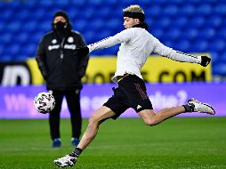 Raúl Jiménez será uno de los jugadores que se verían afectados por la decisión de su club y su liga. IMAGO7