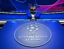 La fase de grupos de la Champions tendrá como atractivo un duelo entre dos de los clubes más ricos del mundo luego que el PSG y el Manchester City acabaron en la misma llave. AFP / O. Kose