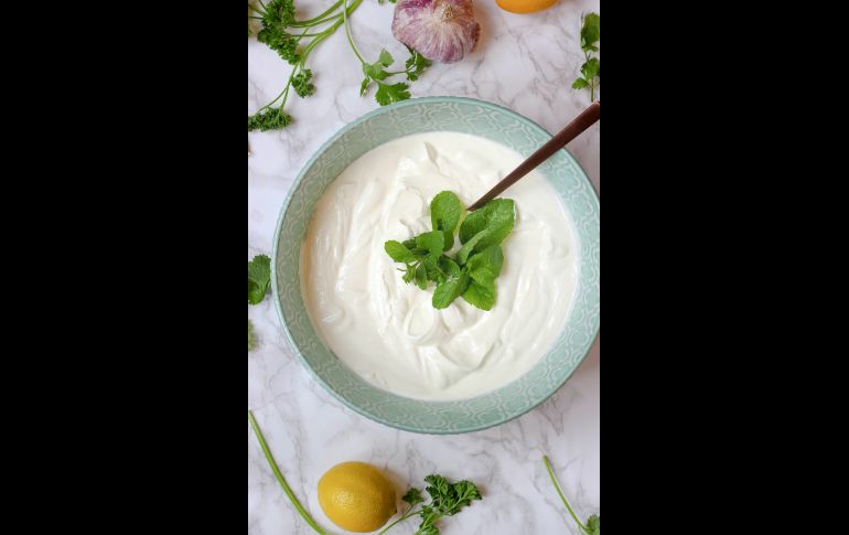 Sencillo y nutritivo, comienza el día con un desayuno saludable / Photo by Visual Stories || Micheile on Unsplash