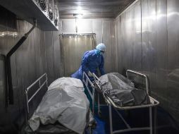 Detallan que la mayoría de los cuerpos no identificados yace en fosas comunes de cementerios públicos. AP/ARCHIVO