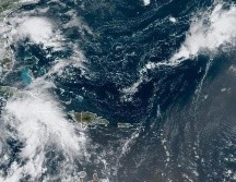Imagen satelital cedida por la NOAA, a través del NHC, en la que se registró la localización de la novena depresión tropical de la temporada en el Caribe. EFE/NOAA-NHC