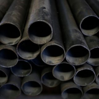 Acero y cemento encarecen el precio de la vivienda en México