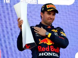 El tapatío ''Checo'' Pérez se unió a Red Bull como compañero del piloto holandés Max Verstappen, para la temporada 2021. A la fecha se encuentra quinto en el Mundial de F1. EFE / ARCHIVO