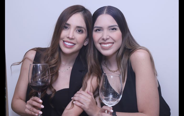 Alejandra Murillo y Laura Dávila. GENTE BIEN JALISCO/ CLAUDIO JIMENO