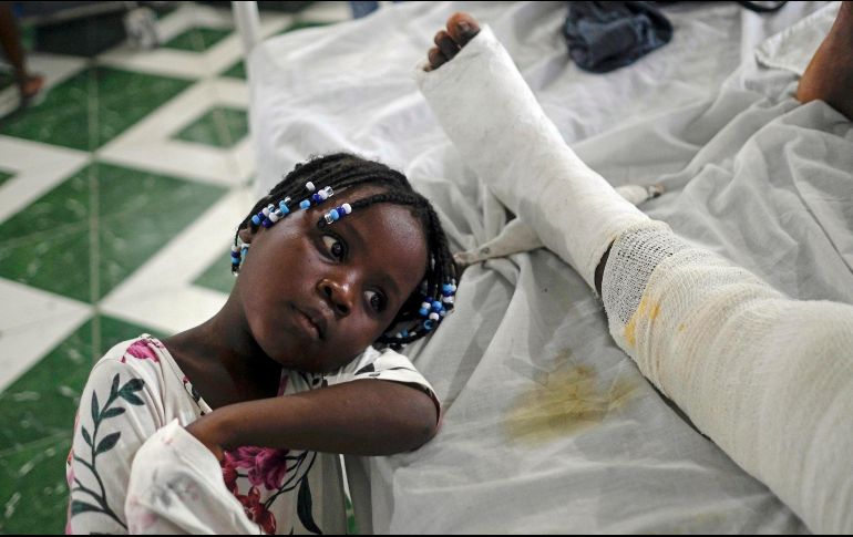 Son muy serias las afectaciones que por el sismo sufrió la infraestructura de salud de Haití. AP/M. Delacroix