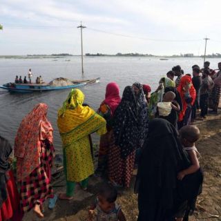 Naufragio de barco de pasajeros en Bangladesh deja 22 muertos