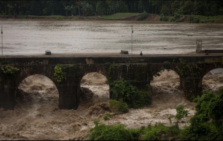 Las lluvias de este año han dejado hasta el momento en Guatemala un millón 407 personas afectadas. EFE/Archivo