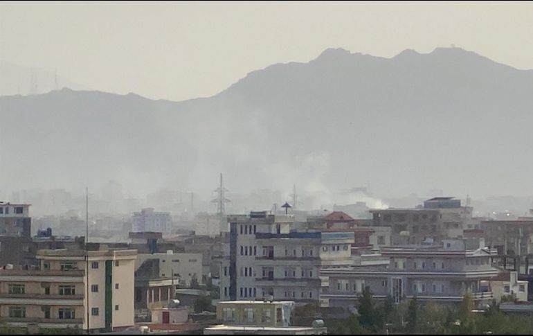 Imagen de la explosión que se registró en Khawja Bughra este domingo. EFE /
