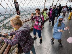 Se trata de una recomendación de la UE por lo que las capitales europeas podrán permitir cierto número de ingresos de viajeros plenamente vacunados. AP/ARCHIVO