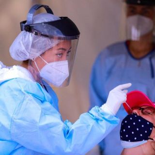 COVID-19: México reporta 326 nuevos muertos y cinco mil 564 casos