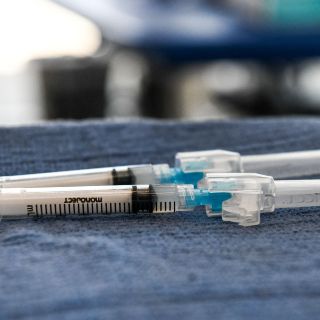 Abren nuevo registro para vacunación a mayores de 18 años en la ZMG