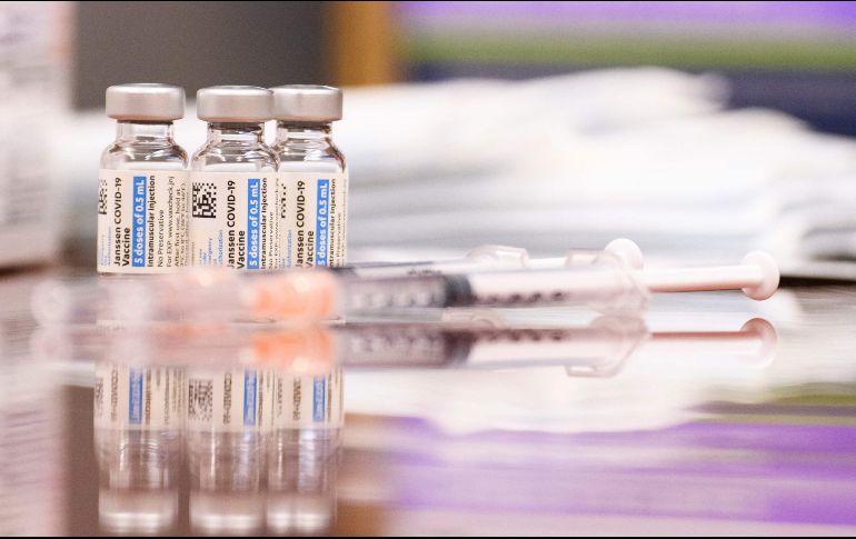 En Estados Unidos, 170 millones de habitantes cuentan con su esquema completo de vacunación. AFP/ARCHIVO