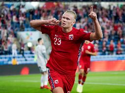 El artillero noruego firmó su séptimo gol con la selección absoluta de Noruega. AFP