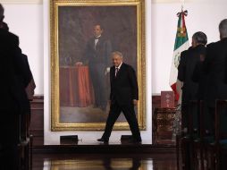 Subrayan que uno de los mayores logros de AMLO es haber evitado que la economía colapsara por la pandemia de COVID-19. EFE/S. Gutiérrez