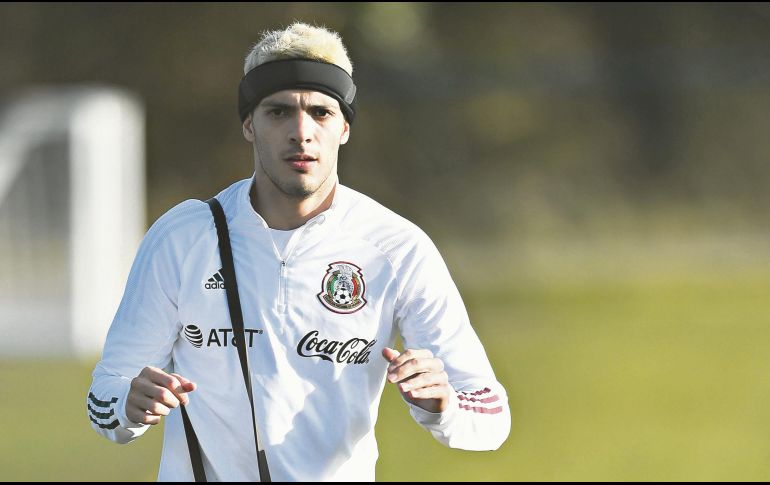 Polémica. Raúl Jiménez es la manzana de la discordia entre la FMF y el Wolverhampton. Imago7