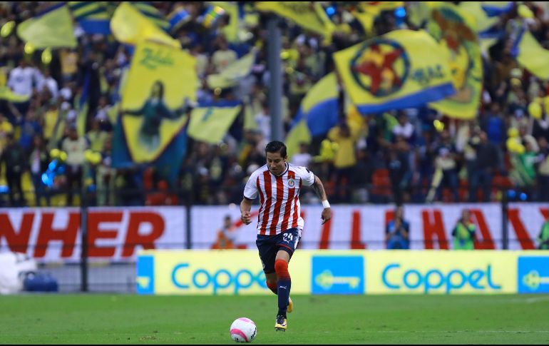 Será este domingo 5 de septiembre cuando Chivas se mida al América en EU, en un partido que promete emociones y que arrancará a las 15:35 horas de la tarde. IMAGO7