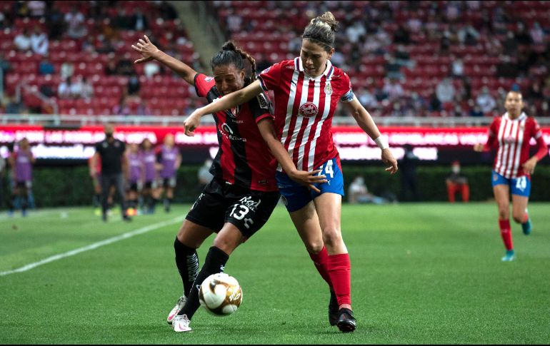 Pese a que las jugadoras rojiblancas son conscientes de que no pueden vivir en el pasado, en Chivas aún recuerdan la Liguilla anterior, misma en la que pudieron eliminar a las rojinegras en la ronda de Semifinales. IMAGO7