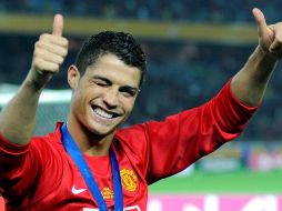 La decisión de permitir al astro luso llevar el número 7 responde también a una necesidad de marketing, ya que 'CR7' se ha convertido en una marca de impacto internacional. EFE/FRANCK ROBICHON